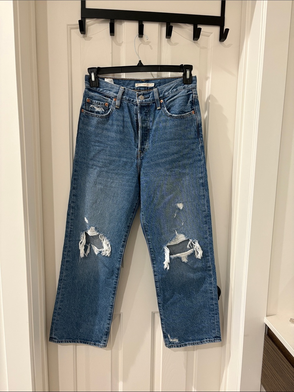 Levi's Blue high rise Ribcage Straight-Leg Ankle Ripped Jeans